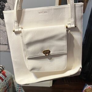 Miche Classic White Tote with Front Pocket